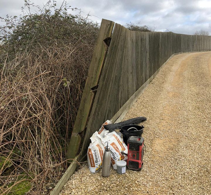 Old fencing replacement in Buckinghamshire