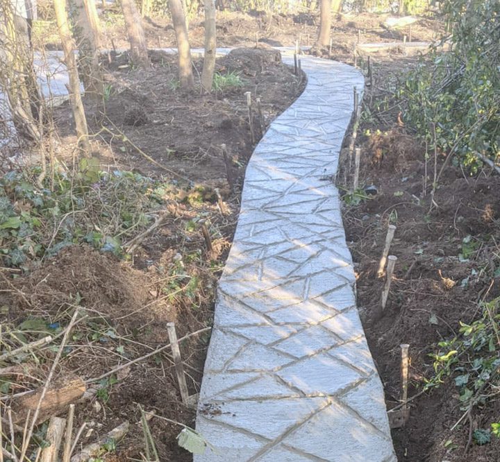 Crazy paving pathway, Oxfordshire