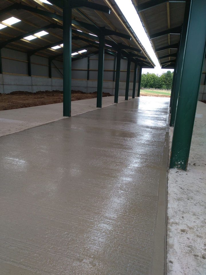 groundword-for-cow-shed-concrete-floor-Oxfordshire
